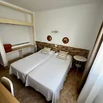 Residencia Cardona Auberge de jeunesse