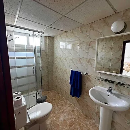 Residencia Cardona * أرّاثيفي