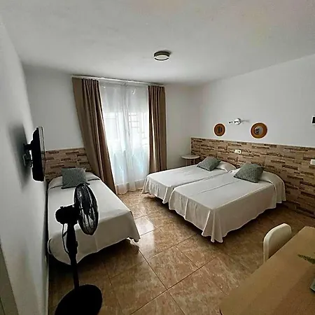 Residencia Cardona Arrecife (Lanzarote)