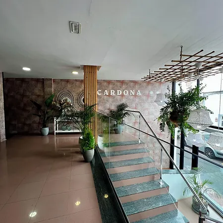 Residencia Cardona Hostal *