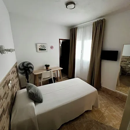 Hostel Residencia Cardona