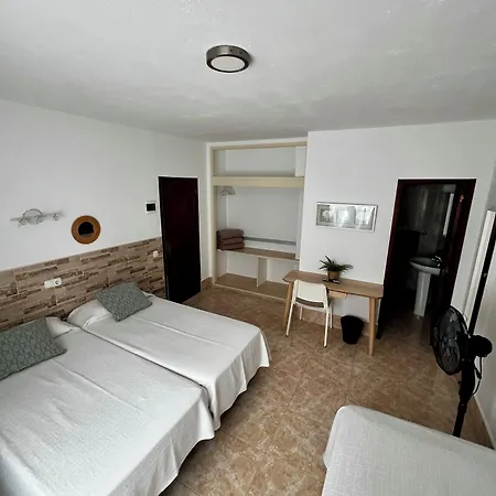 Residencia Cardona Arrecife (Lanzarote)