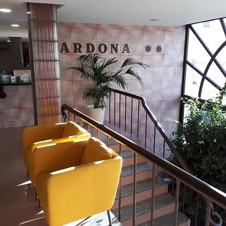 Residencia Cardona Auberge de jeunesse