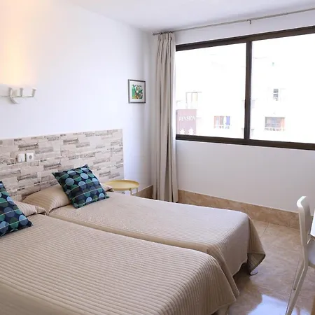 Residencia Cardona *