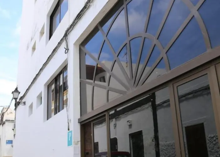 Residencia Cardona Auberge de jeunesse *