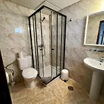 Residencia Cardona Хостел