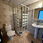Residencia Cardona Арресифе