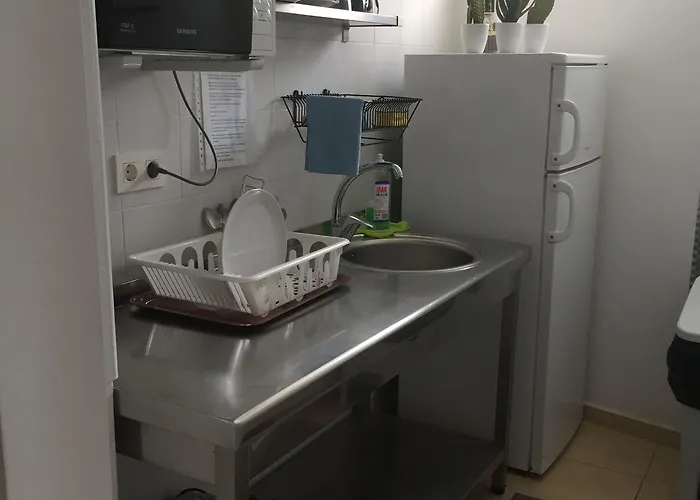 Residencia Cardona Hostel *